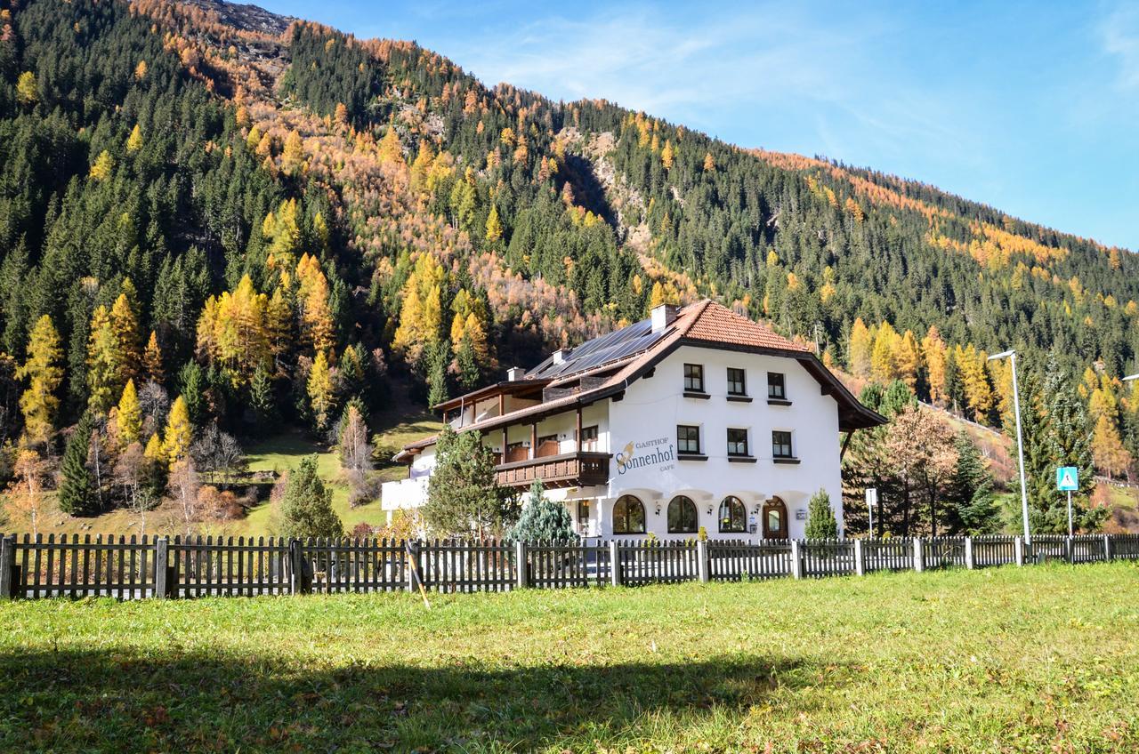 Sonnenhof - Apartments & Zimmer Kaunertal Exterior photo